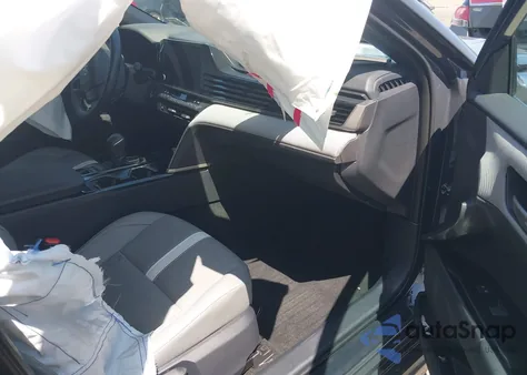 2025 Toyota Camry Se from USA, damaged, VIN 4T1DBADK8SU004222